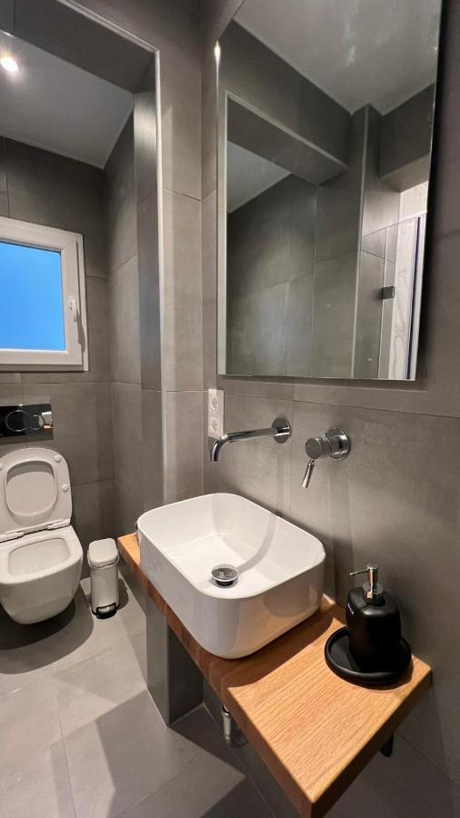 Nakos Homes Luxury Apartment-Acropolis Area เอเธนส์ ภายนอก รูปภาพ