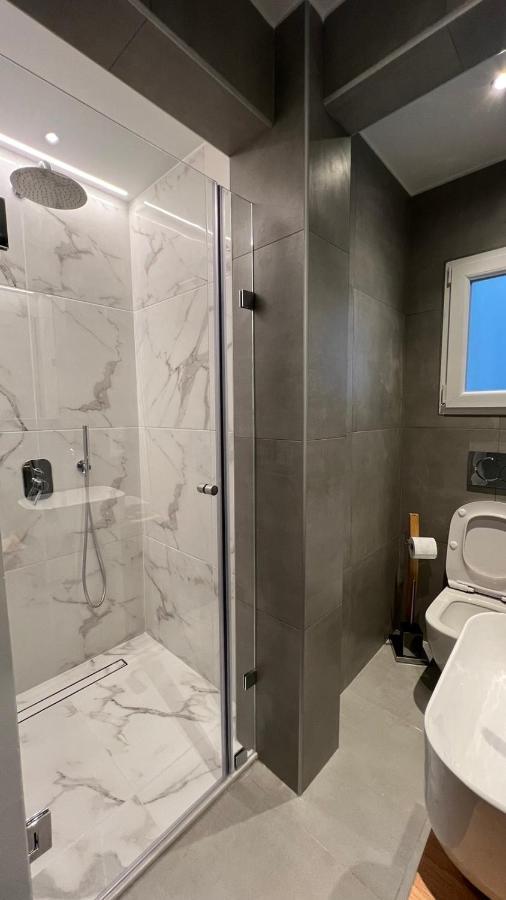 Nakos Homes Luxury Apartment-Acropolis Area เอเธนส์ ภายนอก รูปภาพ